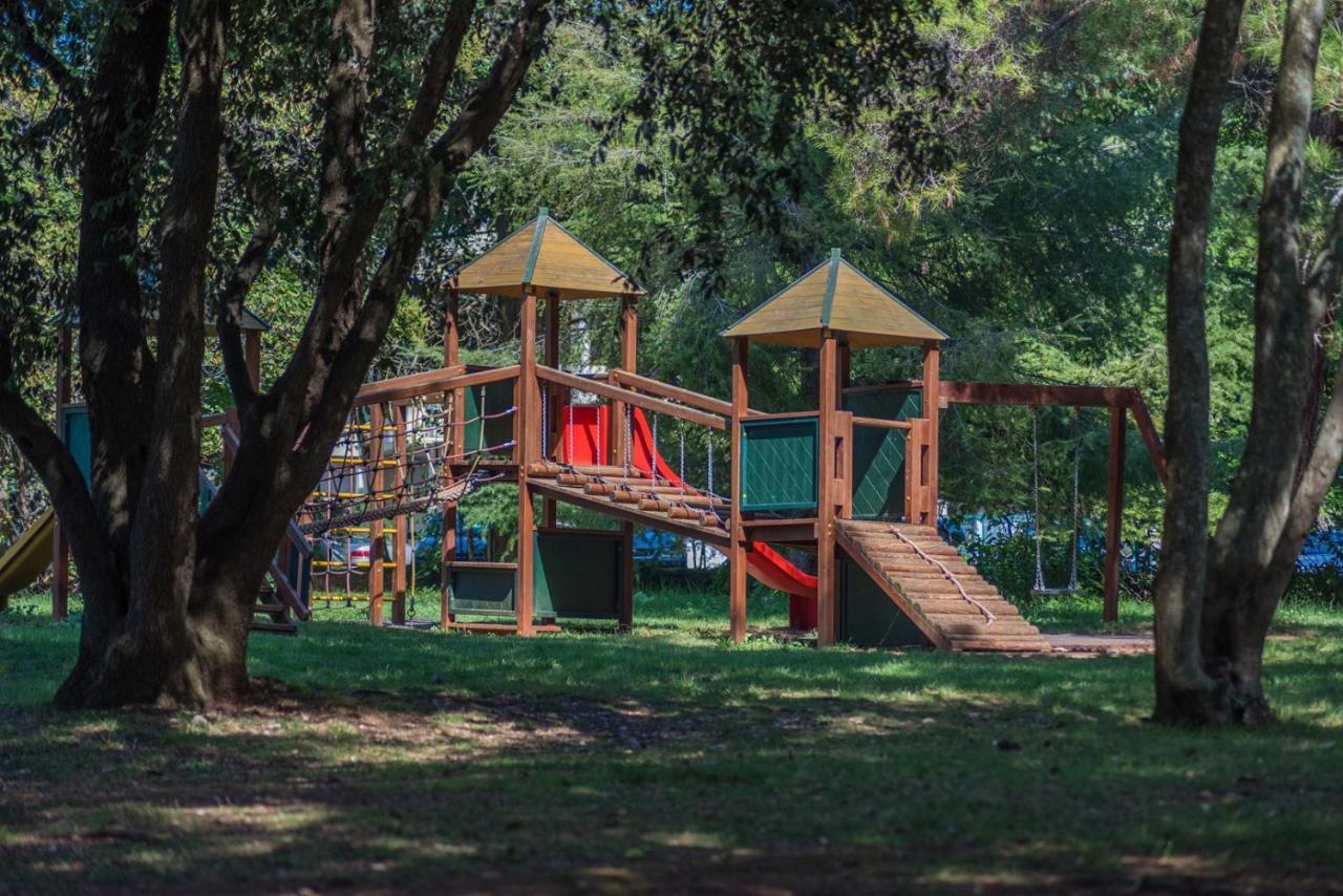 Ruzica Penzión pre hostí